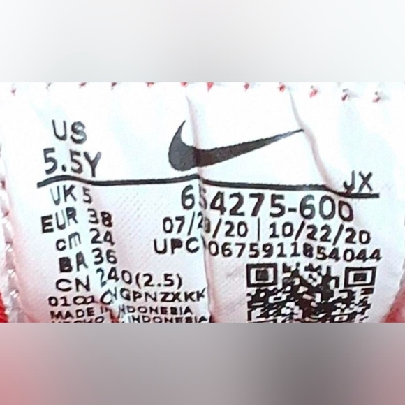 Nike Big Kids' Huarache Run Triple Red Sneakers Size 5.5Y MSRP $110 - Picture 7 of 12